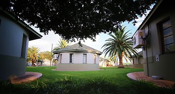 Kalahari Arms Hotel