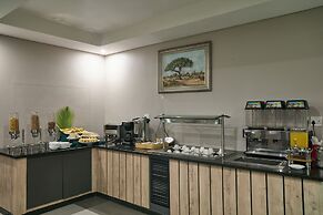 Kalahari Arms Hotel