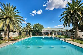 Kalahari Arms Hotel