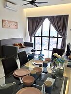 Charming Suite at Sunway and PJ