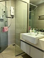 Charming Suite at Sunway and PJ