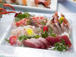 Atami Season Hotel
