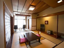 Atami Kinjokan