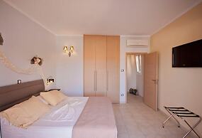 Sun Village Hotel