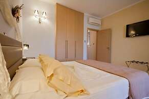 Sun Village Hotel