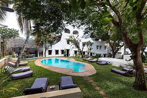 Kijani Hotel