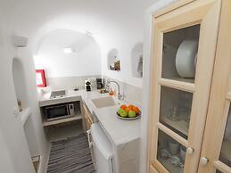 Hector Cave House
