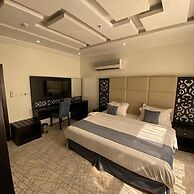 City Center Plaza Aparthotel