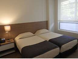 Park V Hotel & Suites