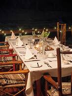 Nyati Safari Lodge