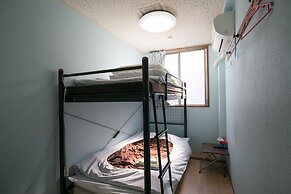 Hotel Mikado - Hostel