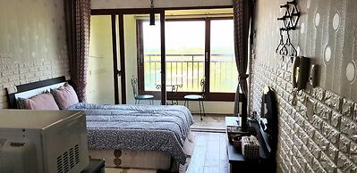 Jun House - Hostel