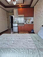 Jun House - Hostel
