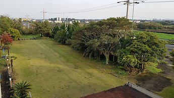Jun House - Hostel