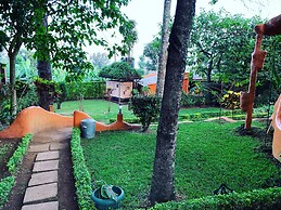 Babylon Lodge