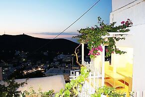Mariakis Studios