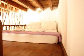 Mariakis Studios