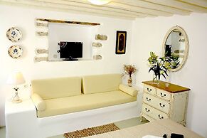 Mariakis Studios