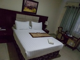 Four Pillars Lodge