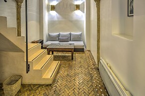 Riad Amaris