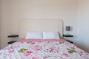 Infocom Apartment Golden Mile Coto Real