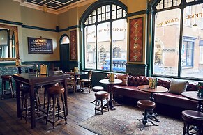The Old Coffee Tavern