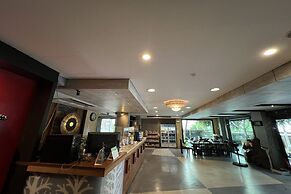 Eurna Resort