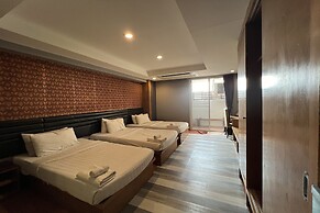 Eurna Resort