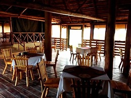 Lake Bunyonyi Eco Resort