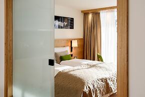 EVA Apartments