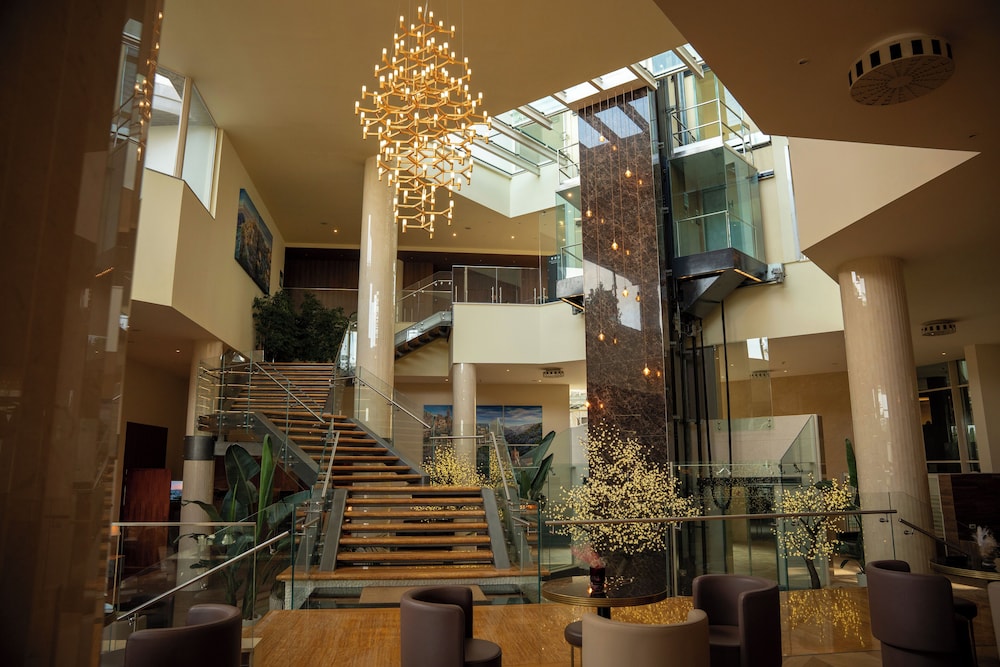 UNA HOTELS MH Matera