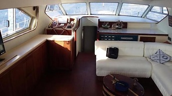 Yacht Suite Sorrento