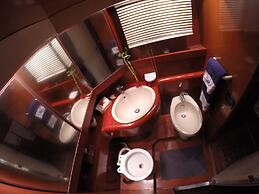 Yacht Suite Sorrento