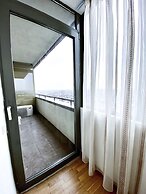 Monaco Grand Apartments By CityBookings
