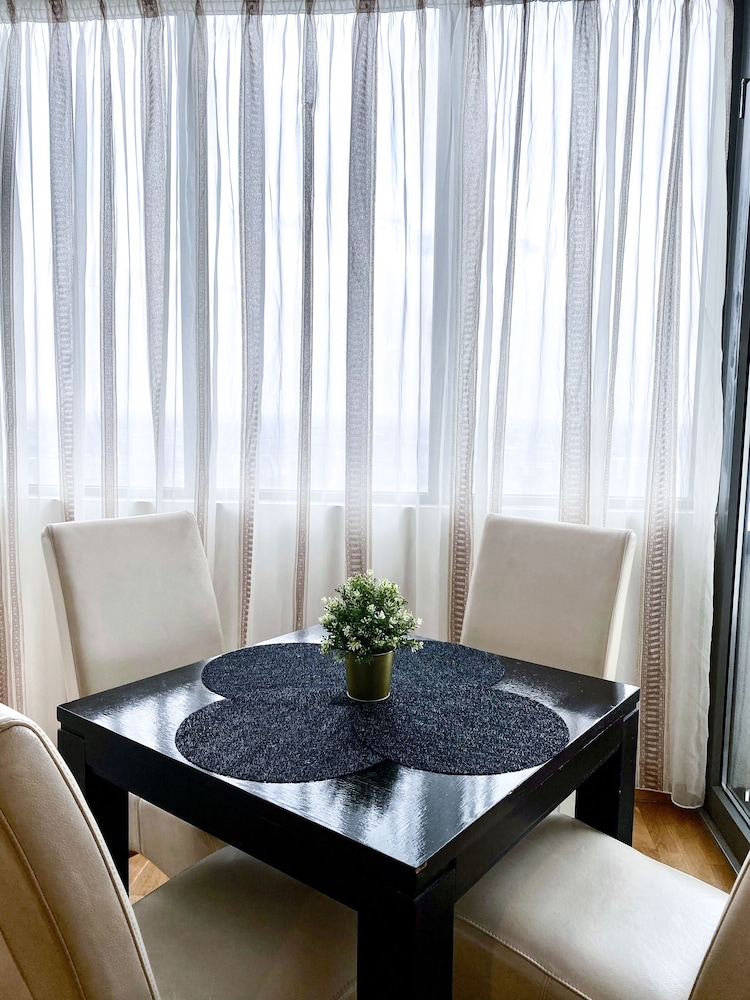 Monaco Grand Apartments By CityBookings