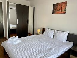 Monaco Grand Apartments By CityBookings