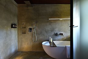 28 The Loft