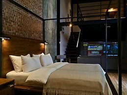 28 The Loft
