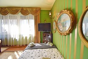 President Suite Apartment
