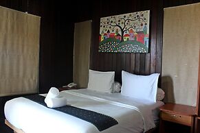 Exotic Komodo Hotel