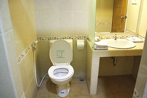 Exotic Komodo Hotel