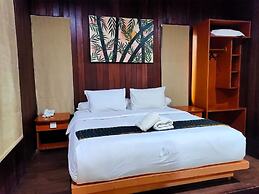 Exotic Komodo Hotel