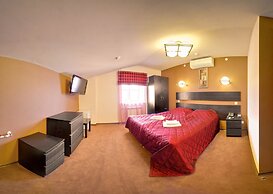 Hotel Adeliya