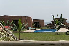 Buvi Lodge