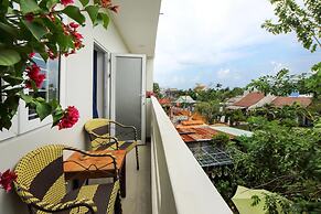 Flame Flowers Homestay