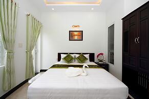 Flame Flowers Homestay