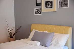 Grayhaus Guest House