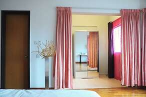 Grayhaus Guest House