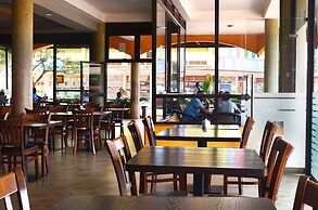 Igar Plaza Hotel