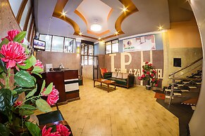 Igar Plaza Hotel